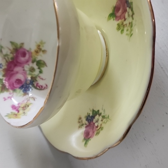 Foley Tulip Green Bone China Teacup and Saucer Set England - Picture 6 of 7